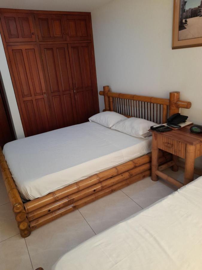 Hotel Cartagena Airport Extérieur photo